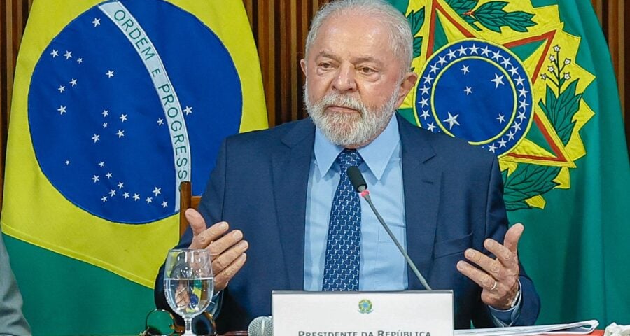 Presidente Lula em reunião com ministros nesta segunda-feira (3) - Foto: Divulgação/Palácio do Planalto