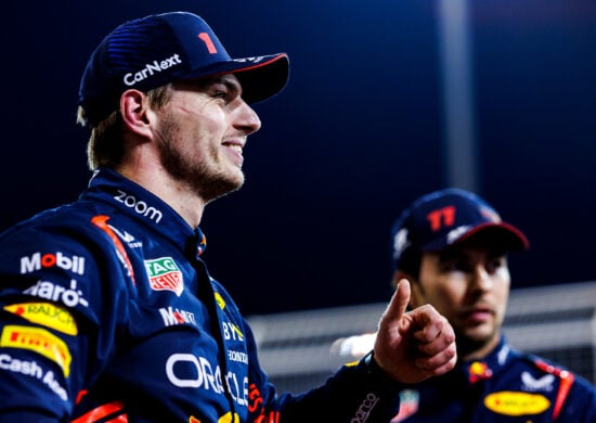 Max Verstappen se sai bem nos treinos e leva pole para GP deste domingo (5) - Foto: Reprodução/Twitter @redbullracing