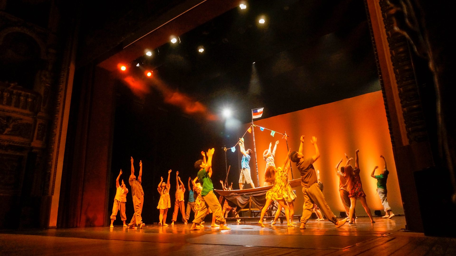 Teatro Amazonas recebe espetáculo 'Os catraeiros' - Foto: Divulgação/Daniel Cortez