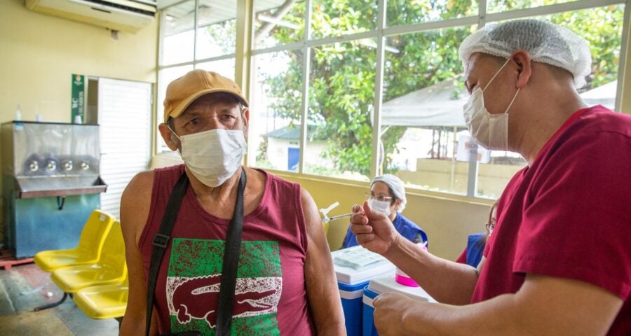 Vacinação contra a Covid-19 em Manaus – Foto: Divulgação / Semsa