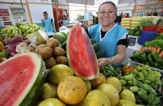 feira-do-japiim-recebe-novas-maquinas-para-trabalhadores-foto-Clóvis-Miranda-Semcom