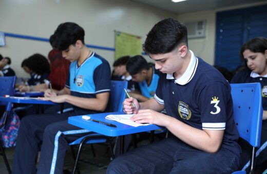 Alunos do Ensino Médio também podem participar do festival de matemática -Foto: Euzivaldo Queiroz/Seduc-AM