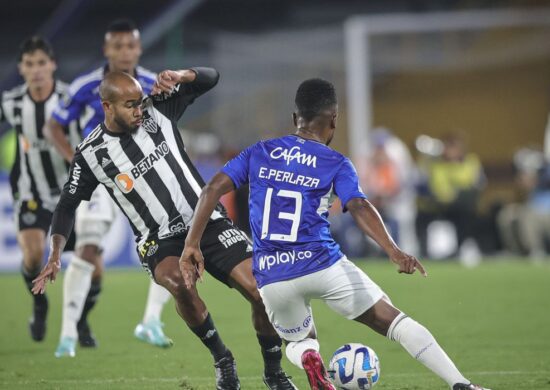 Atlético-MG empata e fica perto da fase de grupos da Libertadores