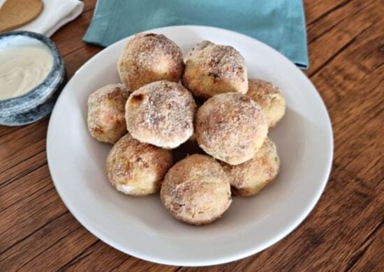 Bolinho de batata-doce com frango - Foto: Reprodução/Receitaria