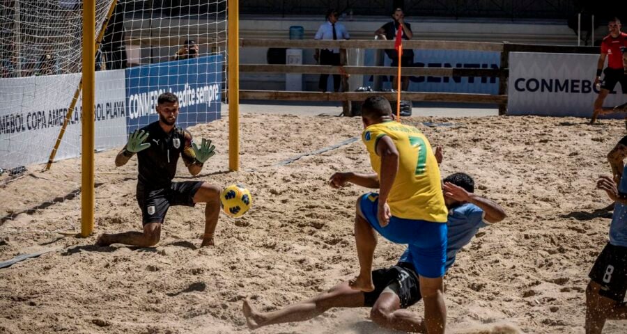 brasil vence urugual Copa América de beach soccer