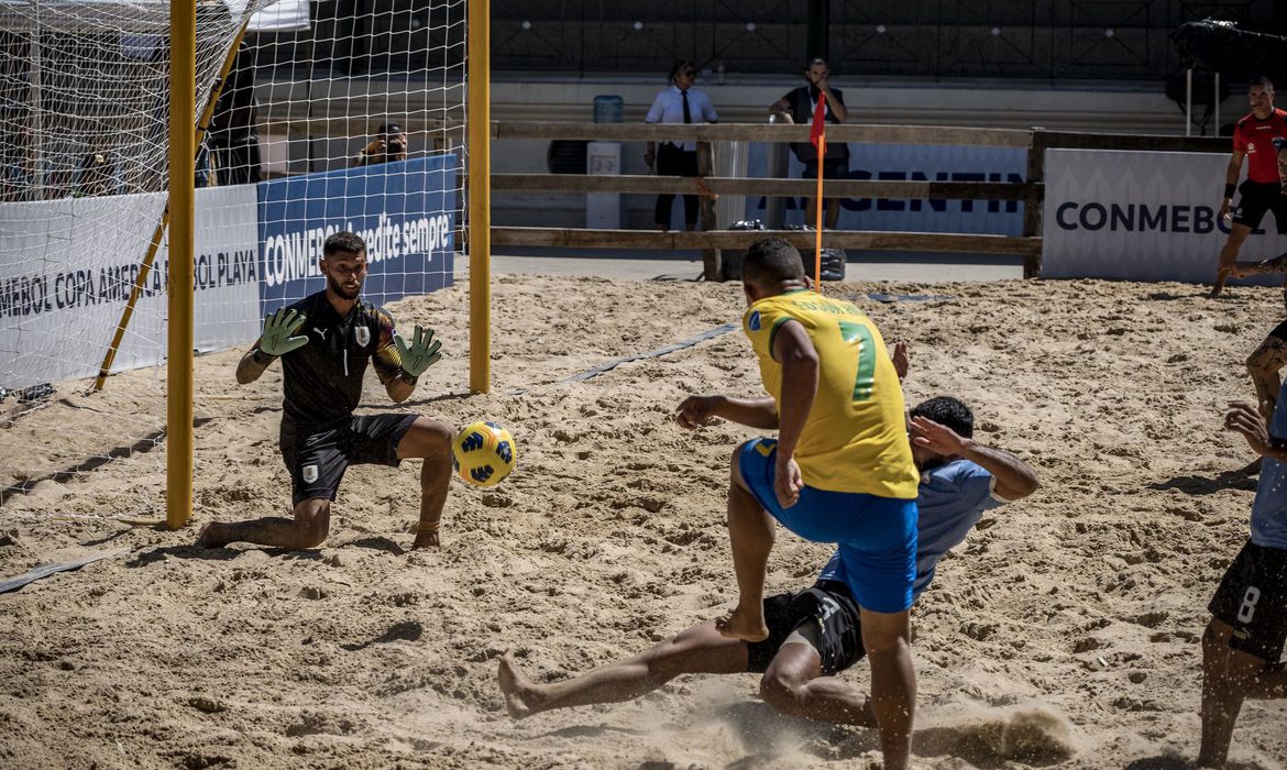 brasil vence urugual Copa América de beach soccer