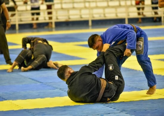 Disputas no campeonato de jiu-jitsu serão nas categorias mirim, infantil, adultos e máster - Foto: Mauro Neto/Faar