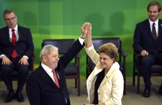 Dilma Rousseff também irá acompanhar presidente Lula na viagem à China - Foto: José Cruz/Agência Brasil