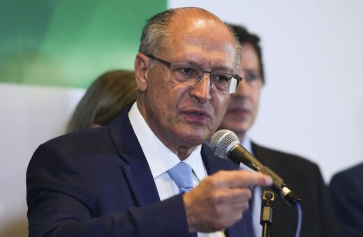 Alckmin fala que juros e impostos são desafios mais urgentes do Brasil - Foto: Valter Campanato/Agência Brasil