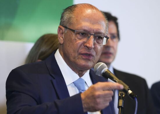 Alckmin fala que juros e impostos são desafios mais urgentes do Brasil - Foto: Valter Campanato/Agência Brasil