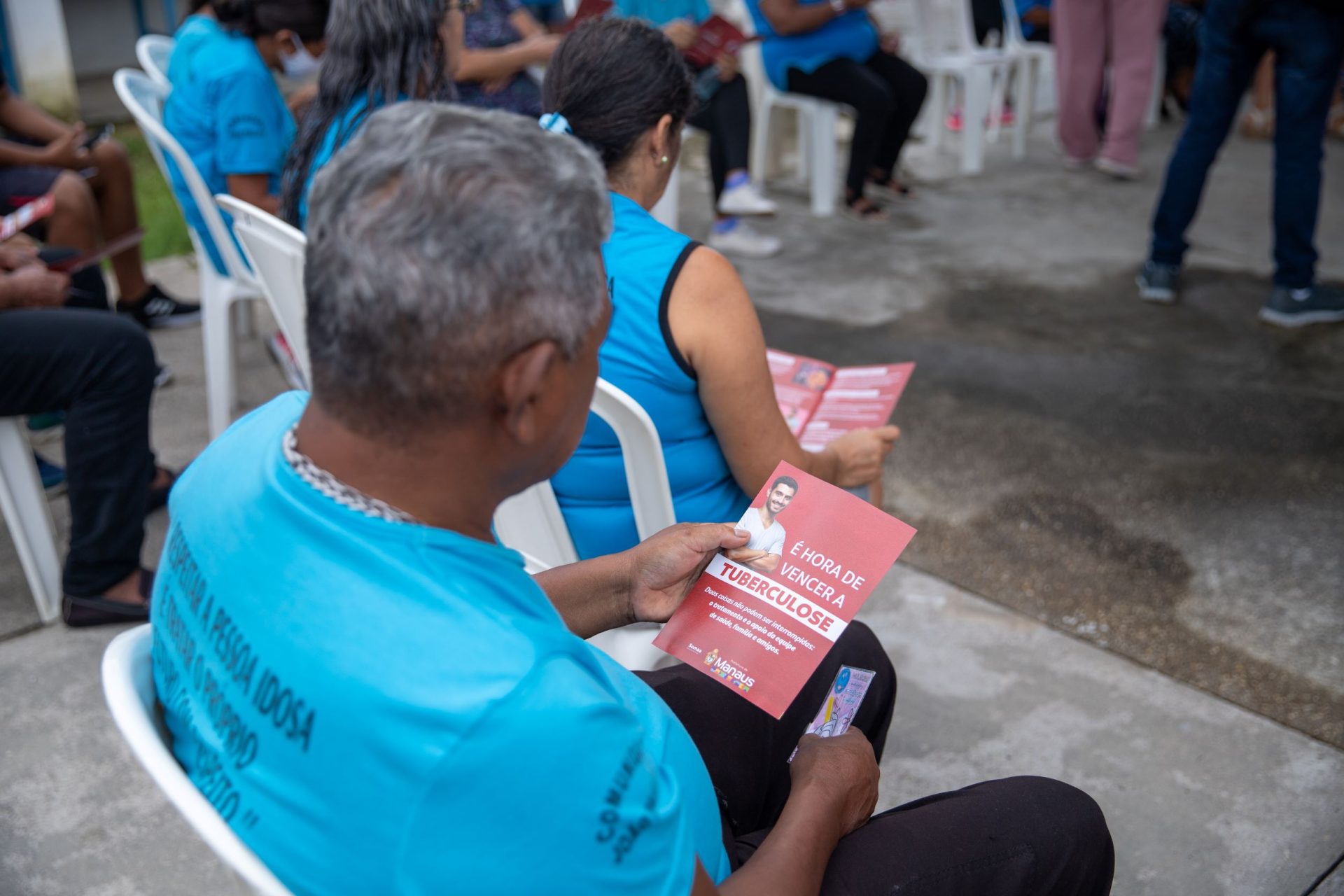 Informações sobre a tuberculose são direcionadas aos idosos devido vulnerabilidade desse público - Foto: Henrique Souza/Semsa