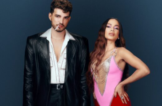 Jão e Anitta trouxeram uma megaprodução audiovisual com inspiração nos clássicos programas de auditório dos anos 60 - Foto: Redes Sociais/Instagram @jao