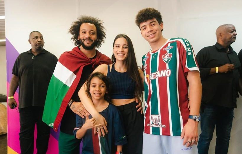 Marcelo e família na chegada ao Aeorporto do Galeão, no Rio de Janeiro - Foto: Reprodução/Instagram @marcelotwelve