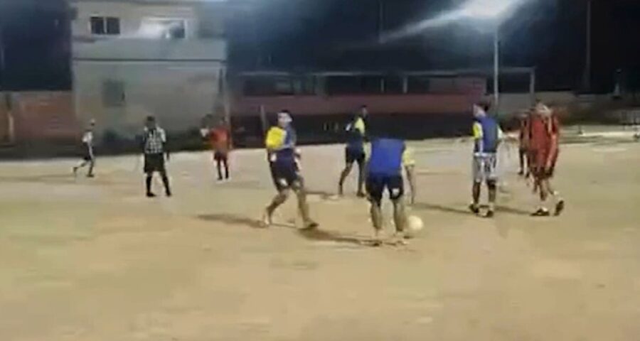 tiroteio em campos de futebol em manaus