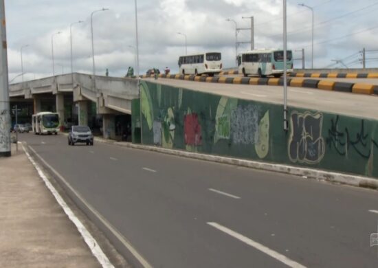 Viaduto do Manoa é interditado parcialmente para obras de manutenção