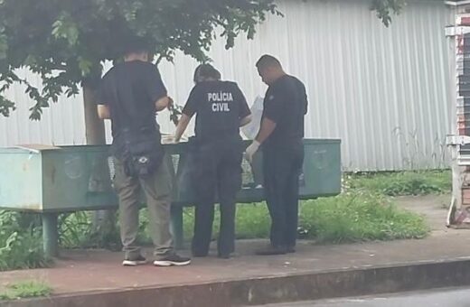 Corpo de bebê foi encontrado por moradores na manhã deste domingo (16) - Foto: Reprodução/Whatsapp