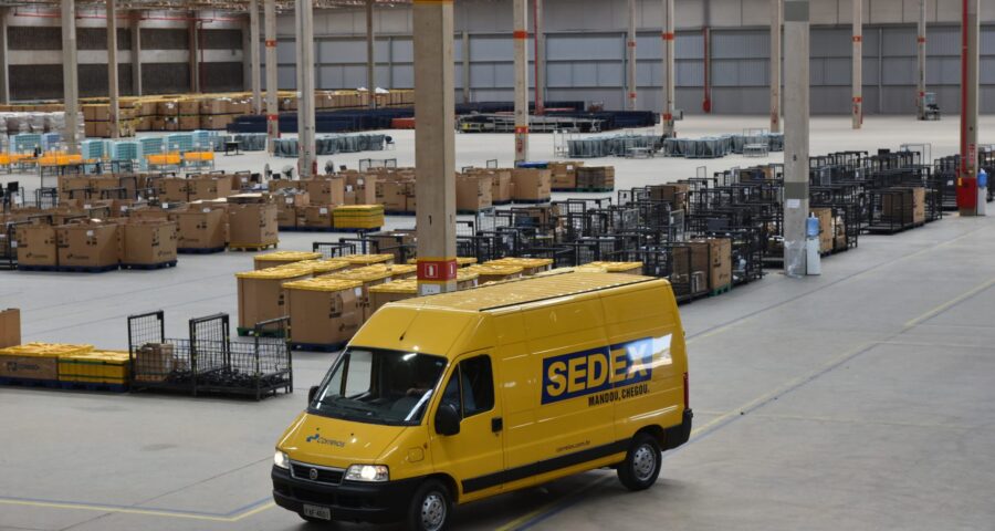 Centro de Tratamento de Encomendas dos Correios em Guarulhos, em São Paulo - Foto: Roberto Casimiro/ Foto Arena/ Estadão Conteúdo