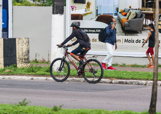 Dia-Mundial-do-Ciclista-Seminf-apresenta-construção-de-ciclovia-em-Manaus-fotomarcio-melo-seminf