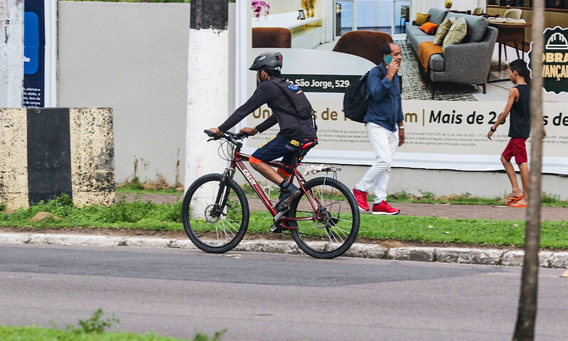 Dia-Mundial-do-Ciclista-Seminf-apresenta-construção-de-ciclovia-em-Manaus-fotomarcio-melo-seminf