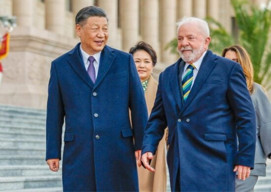 Na reunião entre os presidentes, Lula afirmou que o Brasil queria fazer parte da construção de soluções para o conflito no Leste Europeu - Foto: Ricardo Stuckert