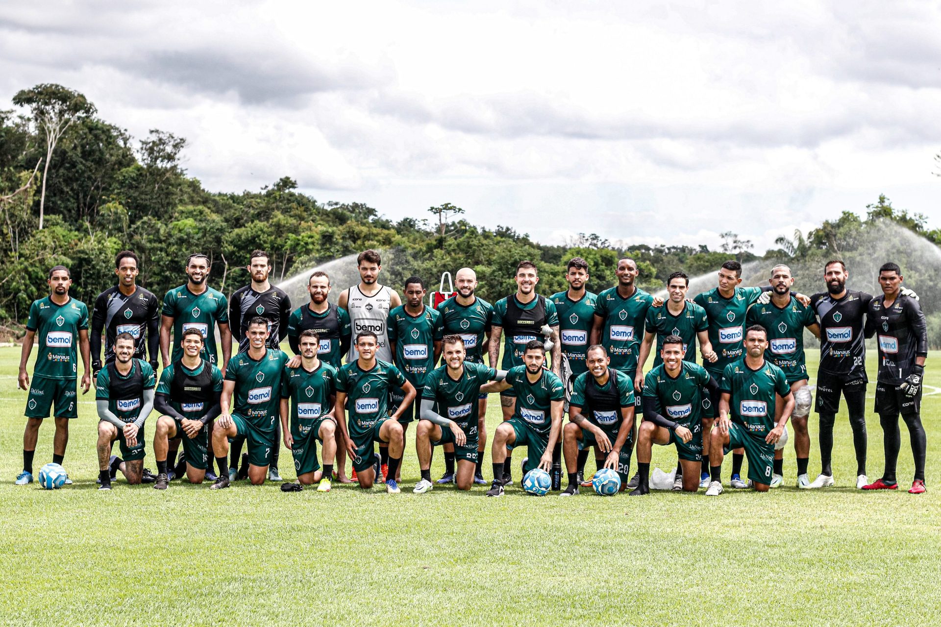 Manaus FC e Náutico PE irão abrir os jogos da primeira rodada da Série C do Campeonato Brasileiro. - Foto: Reprodução/Twitter @oficialmanausfc