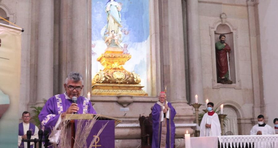 Semana Santa: No domingo de páscoa haverá três missas na Catedral de Manaus - Foto: Reprodução/ Facebook@catedraldemanaus