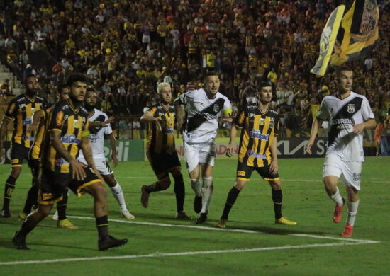 Ponte Preta e Novorizontino se encontram em um duelo decisivo no estádio Moisés Lucarelli, em Campinas. Foto: Reprodução/Ponte Preta/Diego Almeida/PontePress