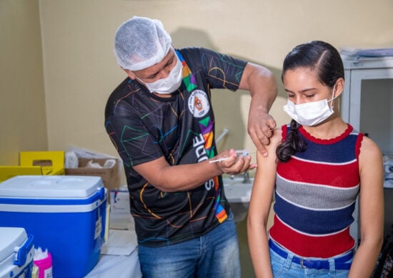 Vacinação contra a Covid-19 em Manaus - Foto: Divulgação / Semsa