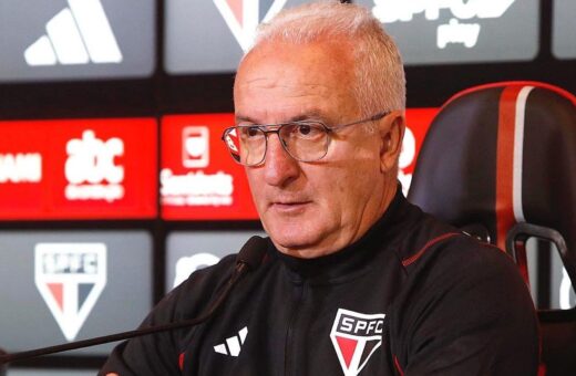 Dorival Júnior em sua apresentação oficial como técnico do time Tricolor. Foto: Reprodução/Twitter @SaoPauloFC