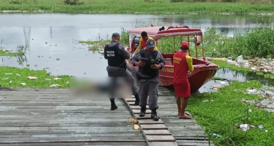 Corpo foi visto por pessoas que passavam pelo local - Foto: Reprodução/WhatsApp