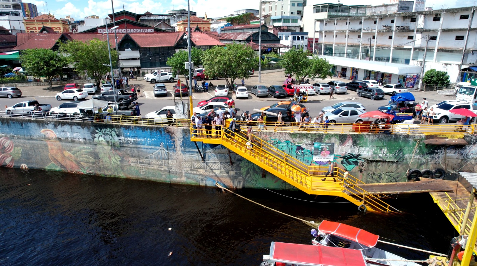 Escadarias da orla da Manaus Moderna e Rio Negro - Foto: Divulgação/Seminf
