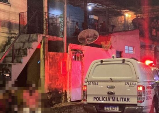 mulher assassinada tiros manaus