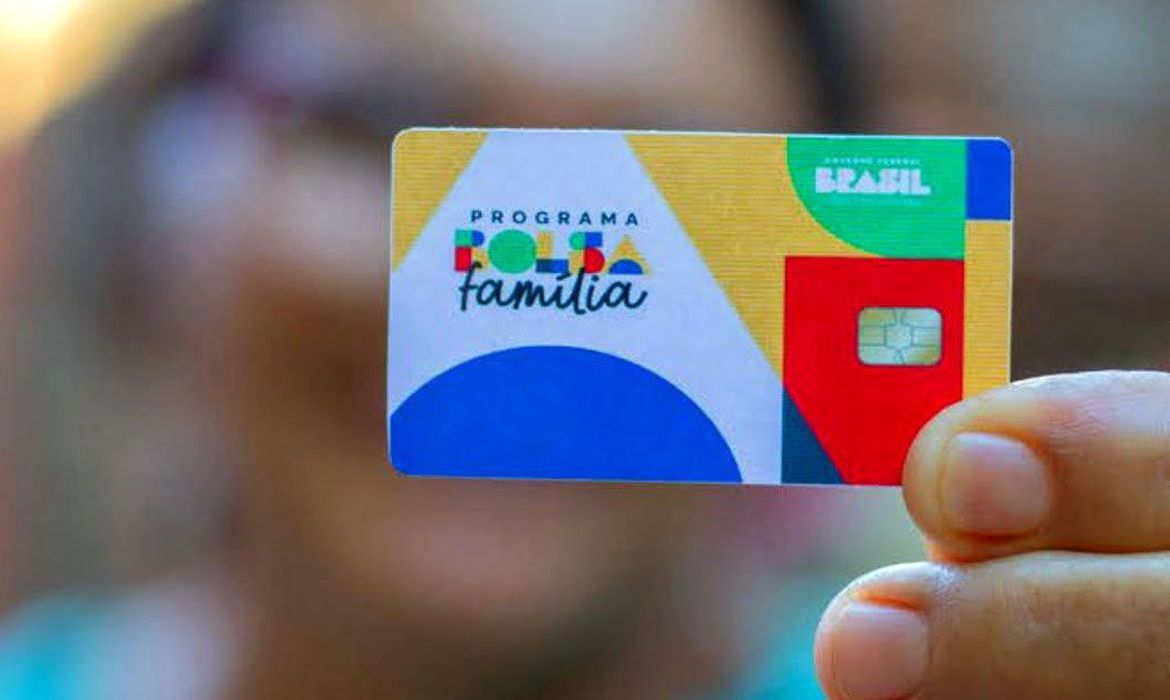 Programa bolsa família segue com pagamento até final de Janeiro - Foto: Divulgação/MDAS