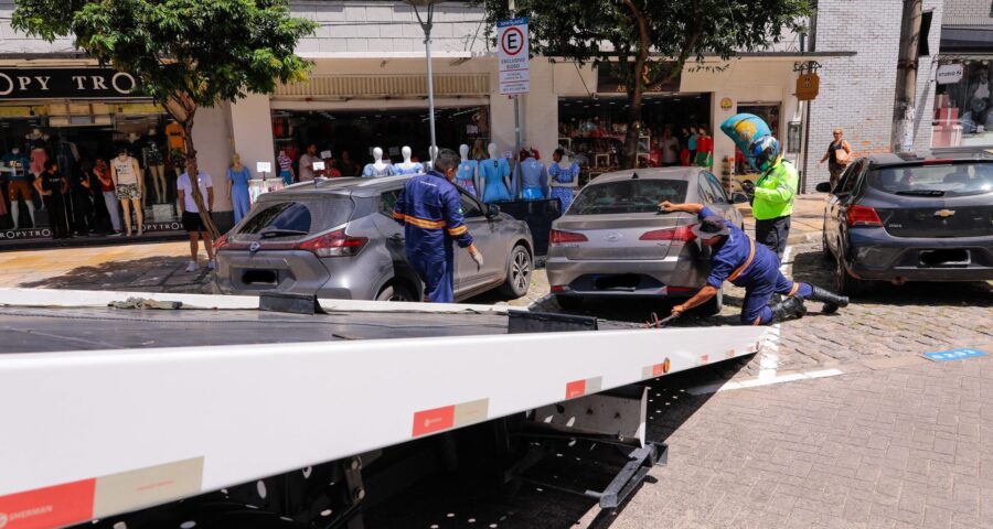 Operação 'Vaga Legal' para fiscalizar estacionamento no Centro da cidade - Foto: João Viana / Semcom