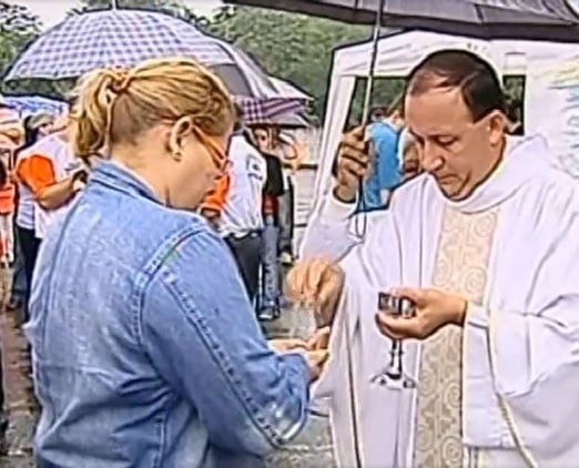  Padre Adelir de Carli tinha 41 anos quando tentou quebrar recorde de voo a bordo de balões de gás hélio - Foto: Reprodução/TV Globo