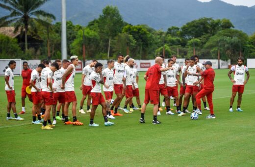 Sampaoli comandou apenas dois treinos antes do jogo contra a Ñublense, pela Libertadores - Marcelo Cortes/CRF/divulgação