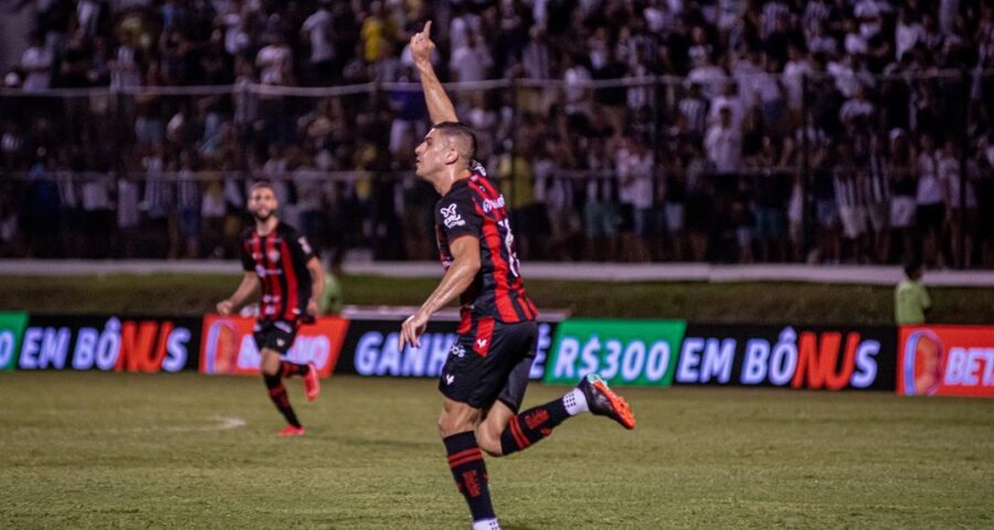 Ceará busca saída da zona de rebaixamento, e o Vitória está em direção à liderança da Série B - Foto: Reprodução/Instagram @ecvitoria