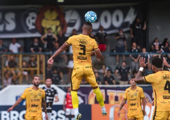 O Amazonas FC se mantém estável na competição, ocupando a 5ª posição na tabela - Foto: Reprodução/Instagram @thiagospice03 @fernandotorres