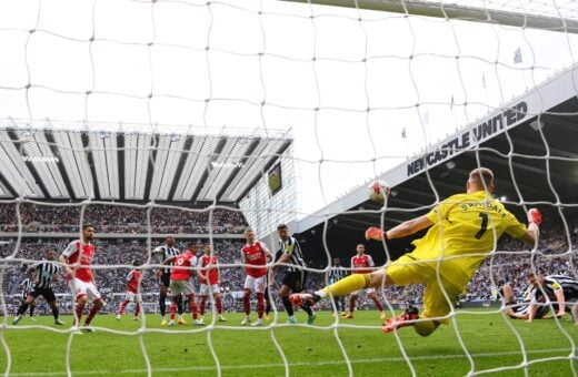 Arsenal chegou aos 81 pontos, um atrás do Manchester City, que tem um jogo atrasado da 32ª rodada para repor - Foto: Reprodução/Twitter@Arsenal