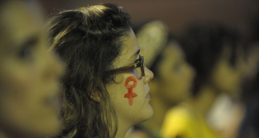 A ministra das Mulheres, Cida Gonçalves, afirmou que o governo trabalha para chegar ao "feminicídio zero", mas que há dificuldade para atingir essa meta até 2026 - Foto: Fernando Frazão/Agência Brasil