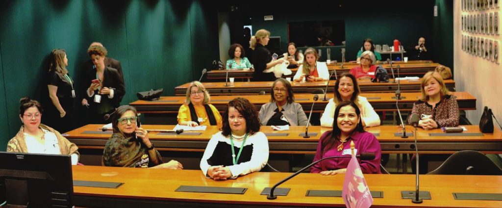 Fórum Nacional de Mulheres de Instâncias de Partidos Políticos tem 17 anos de atuação e defende ampliação da presença feminina na política - Foto: Divulgação