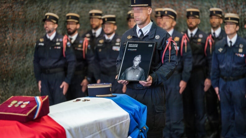 O Major Arnaud Blanc foi assassinado no dia 25 de março- Foto: Reprodução do site da Gendarmaria Nacional/GIGN