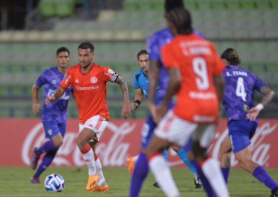 lan Patrick, do Internacional, na partida contra Metropolitanos, da Venezuela, válida pela 4ª rodada do Grupo B da Copa Libertadores 2023 - Foto: Max Peixoto/ Dia Esportivo/ Estadão Conteúdo