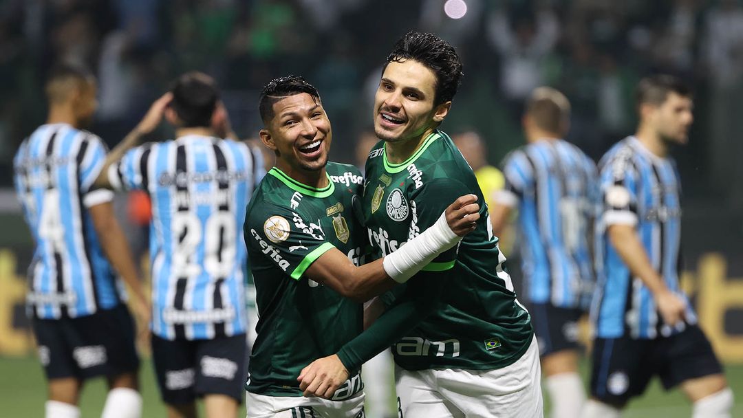 Palmeiras e Grêmio na disputa pelo Campeonato Brasileiro Foto: Reprodução/Twitter @palmeiras
