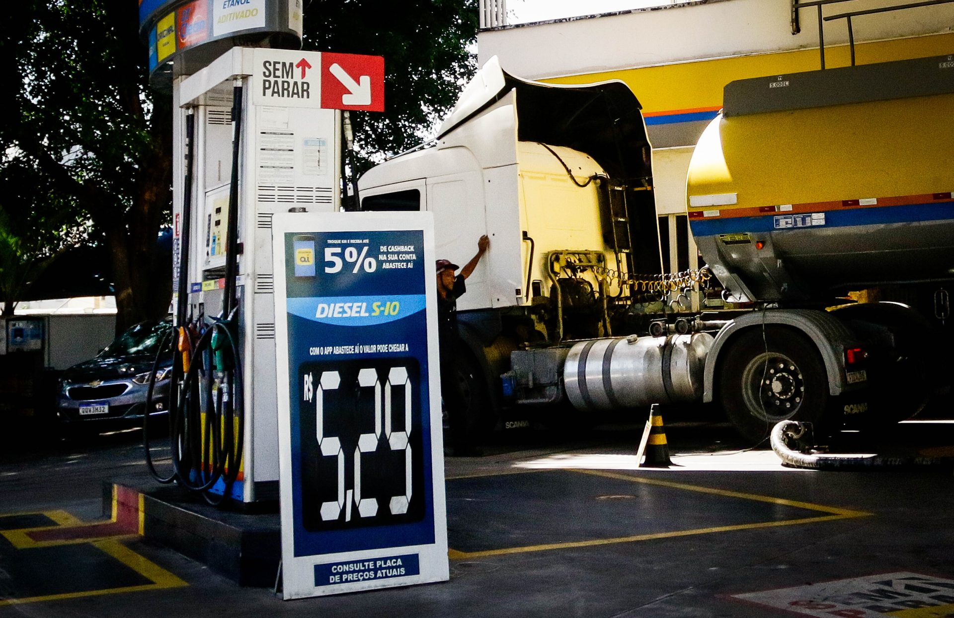 Petrobras anuncia nova política de preços - Foto: Aloisio Mauricio/ Foto Arena/ Estadão Conteúdo