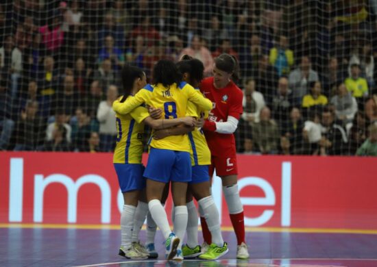 Futsal feminino ganha destaque e marca 13 gols e dois jogos - Foto: Reprodução/Twitter @CBF_Futsal