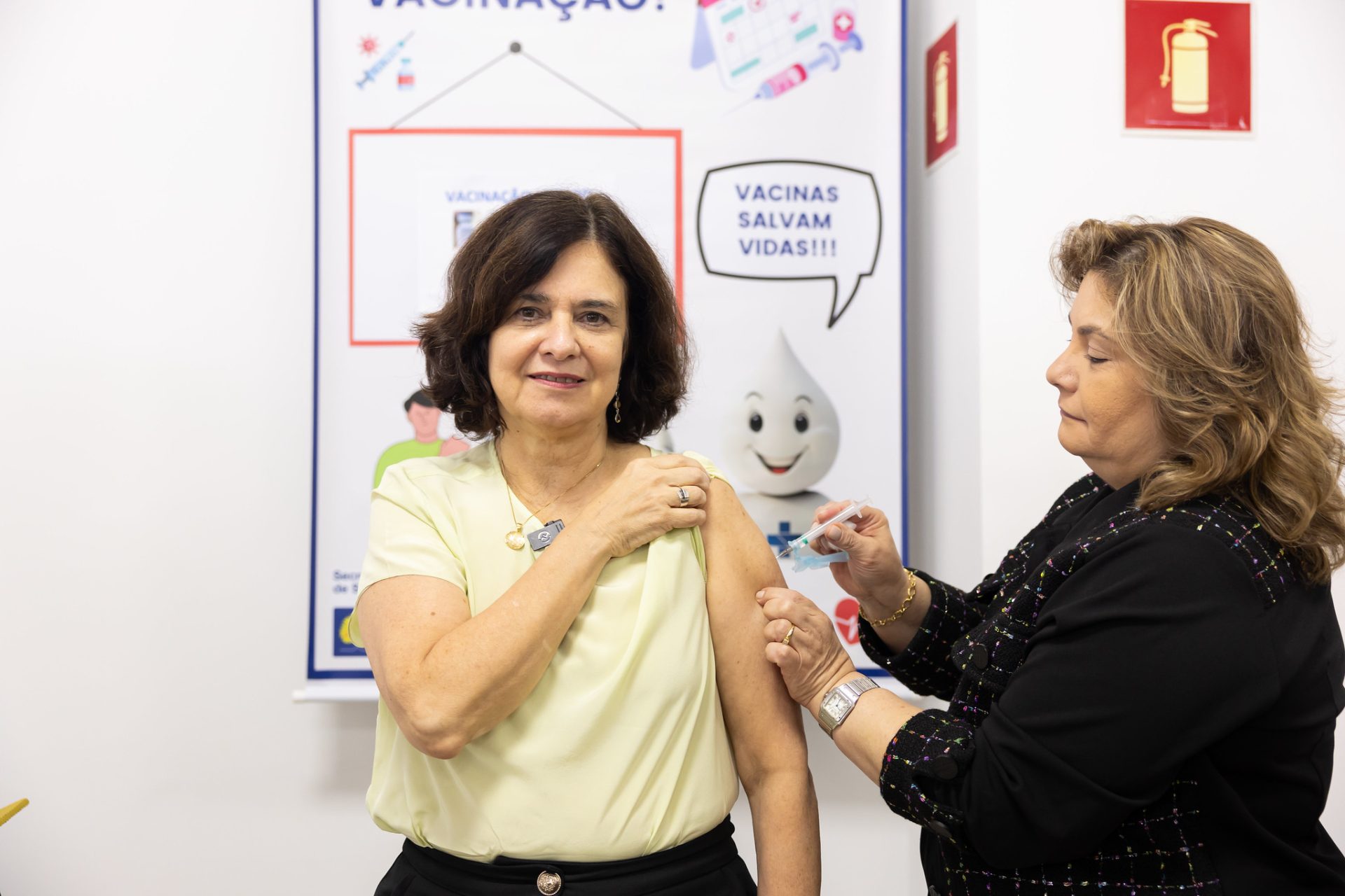 Vacinação Bivalente contra Covid-19 para servidores da saúde em Brasília - Foto: Walterson Rosa/MS