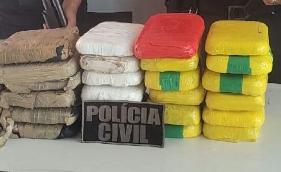 Em Jutaí, Policia apreende drogas dentro de mochila e mala no AM - Foto: Divulgação/ PC-AM