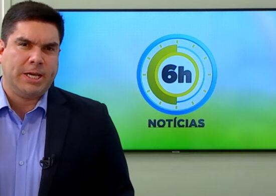 Jornal 6h Notícias foi apresentado por Clayton Pascarelli– Foto: Reprodução/TV Norte Amazonas.