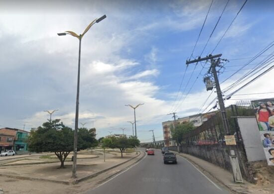 Idoso foi atropelado enquanto tentava atravessar avenida Cosme Ferreira - Foto: Reprodução/GoogleMaps